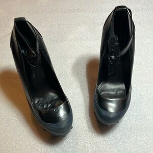 Aldo lug sole platform pumps. Rise by Patrik Ervell.